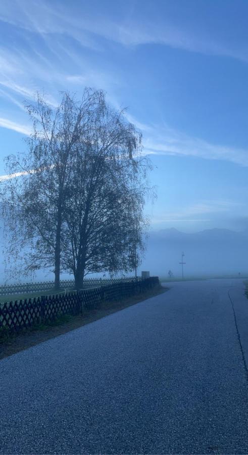 Apart Mountain Uderns Eksteriør bilde